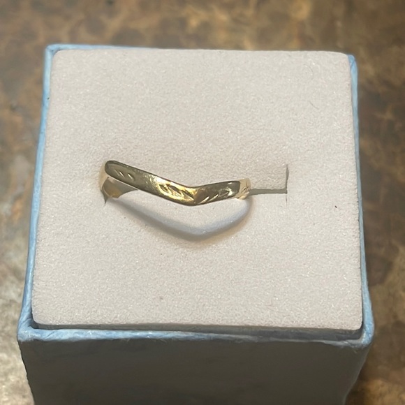Jewelry - 10k Real Gold Pinky Ring Size 3/3.5🥰🥰